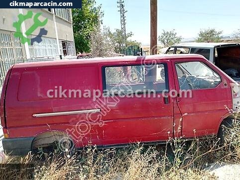 Volkswagen Transporter Sağ Kapı çıkma parça