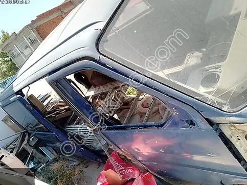 Volkswagen Transporter Sağ Kapı çıkma parça