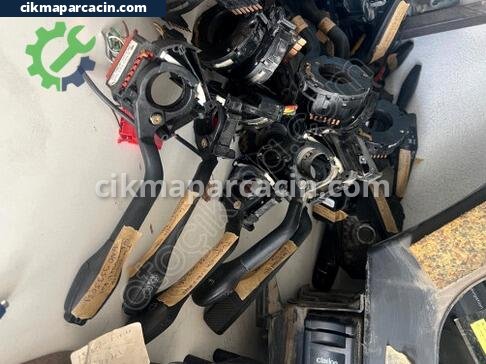 Volkswagen Transporter Silecek Kolu çıkma parça