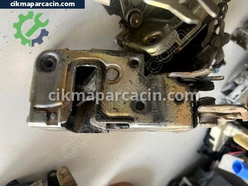 Volkswagen Transporter Sol Kapı Kilidi çıkma parça