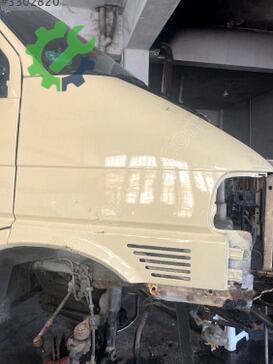 Volkswagen Transporter Kaput çıkma parça