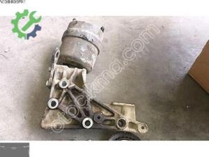 Transporter T424 ön motor kulağı