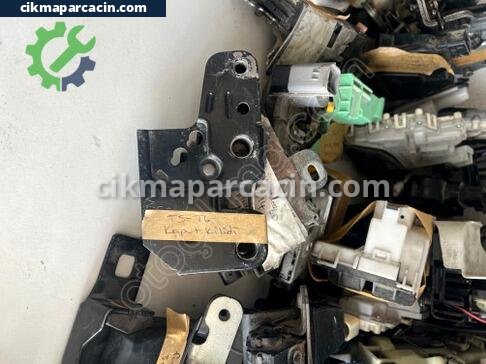 Volkswagen Transporter Kaput Kilidi çıkma parça