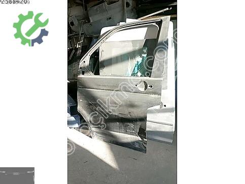 Volkswagen Transporter Sol Kapı çıkma parça