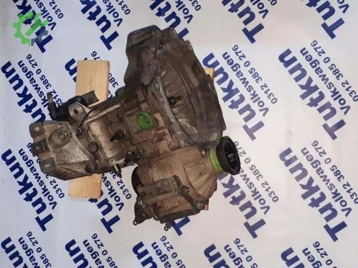 Volkswagen Bora Şanzıman çıkma parça