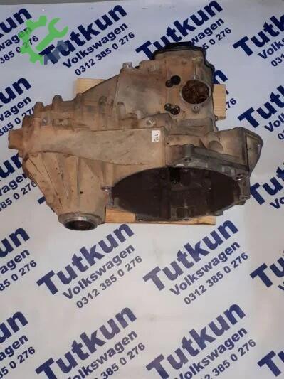 Volkswagen Transporter Şanzıman çıkma parça