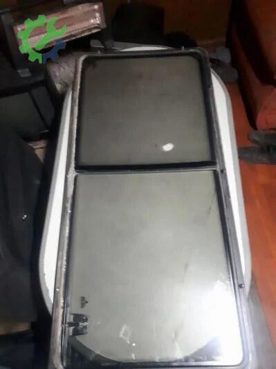 Volkswagen Transporter Sürgülü Cam çıkma parça