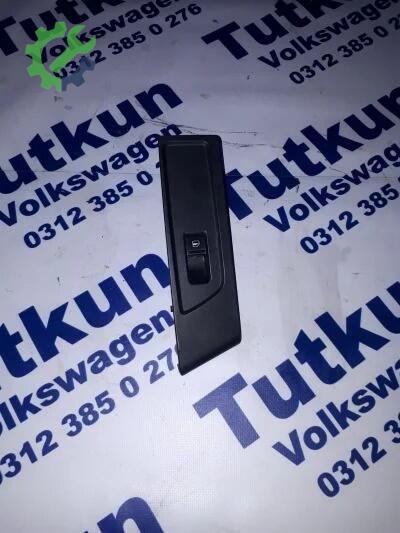 Volkswagen Passat Ön Cam çıkma parça