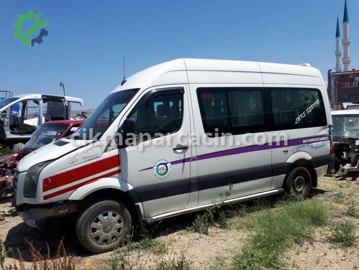 Volkswagen Crafter Sol Ön Çamurluk çıkma parça