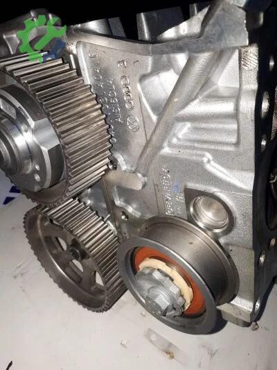 Skoda Fabia Silindir Kapağı 04C103404F çıkma parça