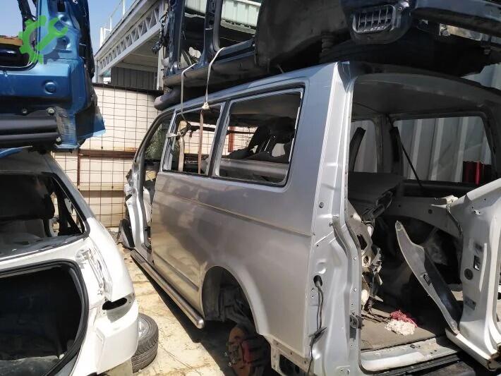 Volkswagen Transporter Yedek Lastik çıkma parça