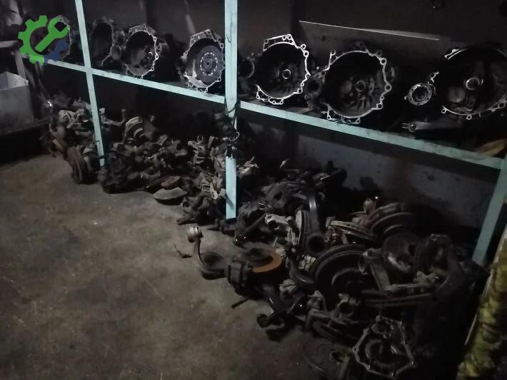 Volkswagen Polo Taşıyıcı çıkma parça