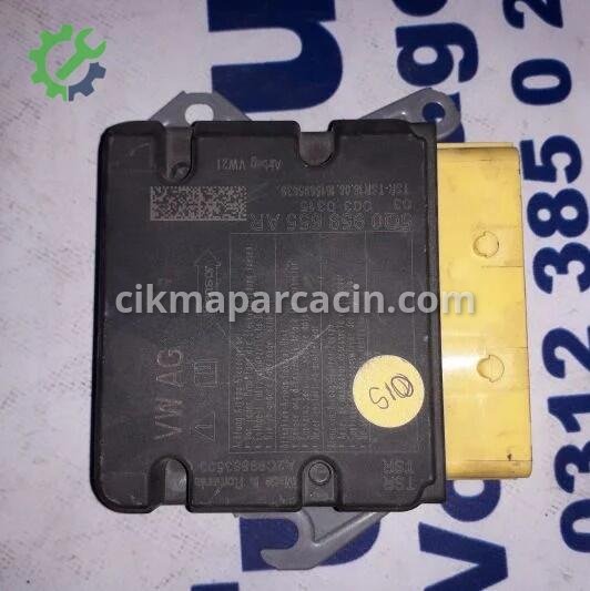 Audi A3 Beyni çıkma parça