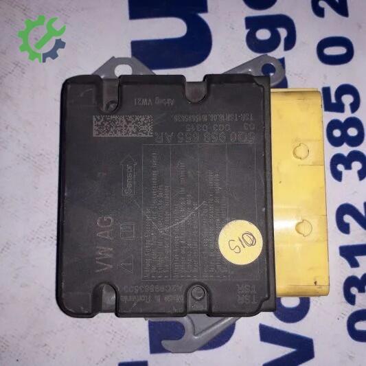 Audi A3 Beyni çıkma parça
