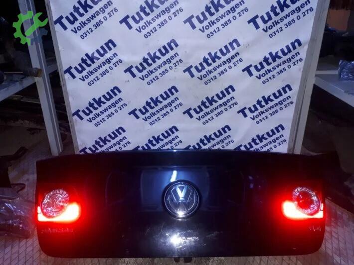 Volkswagen Passat Bagaj Kapağı çıkma parça