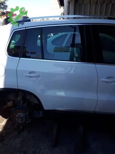 Volkswagen Tiguan Sağ Arka Kapı çıkma parça