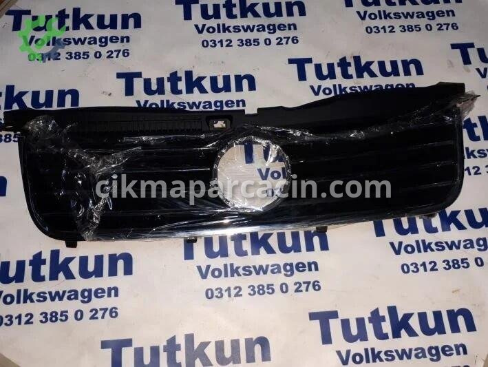 Volkswagen Passat Ön Panjur çıkma parça