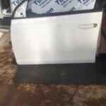 VW GOLF 6 2009-2013 BEYAZ RENK HATASIZ SOL ÖN KAPI
