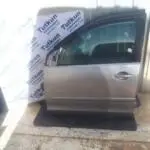 VW POLO 2003-2010 MODEL HATASIZ GÜMÜŞ GRİ RENK SOL ÖN KAPI