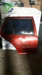 VW GOLF 4 1997-2004 MODEL KIRMIZI RENKTE HATASIZ SAĞ ARKA KAPI