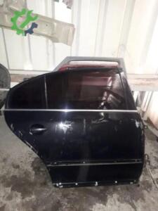 SKODA SUPERB 2005-2010 MODEL SİYAH RENK SAĞ ARKA KAPI