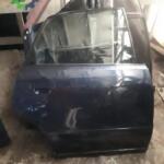 AUDİ A4 1996-2002 MODEL LACİVERT RENKTE SAĞ ARKA KAPI