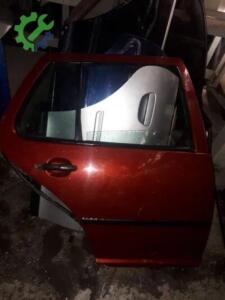 VW GOLF 4 1997-2004 MODEL BORDO RENKTE SAĞ ARKA KAPI