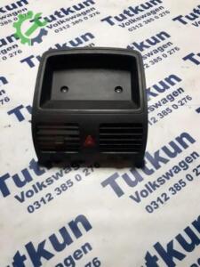 VW GOLF 5 2005-2010 ORTA ÜFLEME IZGARASI