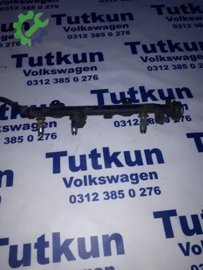Volkswagen Polo Enjektör Kütüğü 032133319A çıkma parça
