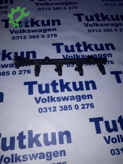 Volkswagen Polo Enjektör Kütüğü çıkma parça