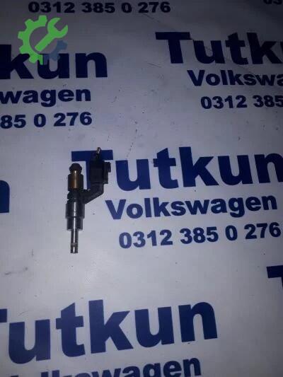 Volkswagen Passat Enjektör çıkma parça
