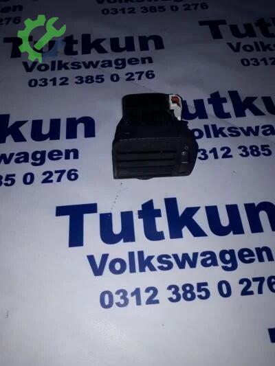 Volkswagen Passat Göğüs çıkma parça