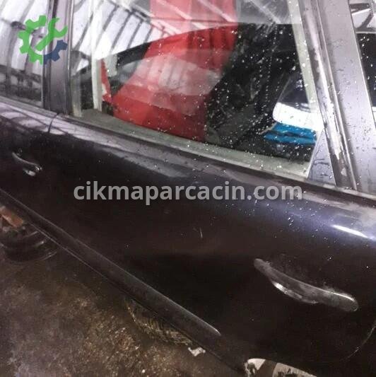 Seat Leon Sol Arka Kapı çıkma parça