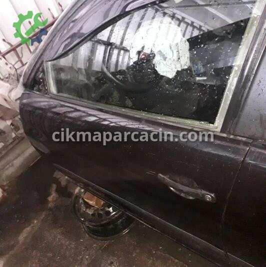 Seat Leon Sol Ön Kapı çıkma parça