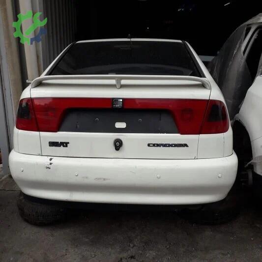 Seat Leon Bagaj Kapağı çıkma parça