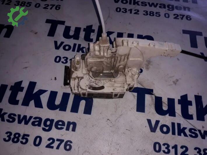 Volkswagen Crafter Sağ Ön Kapı çıkma parça