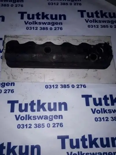 Volkswagen Transporter Külbütör Kapağı çıkma parça