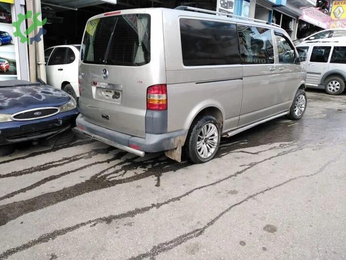 Volkswagen Transporter Bagaj Kapağı çıkma parça
