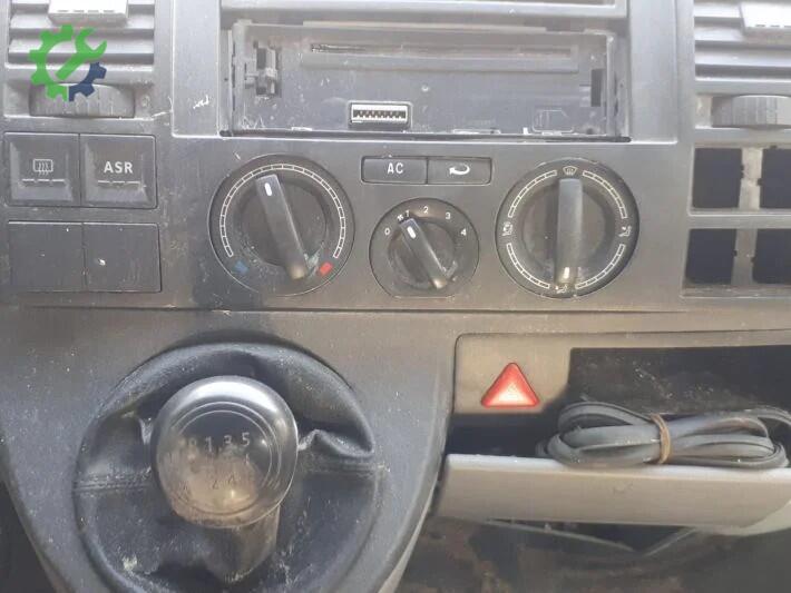 Volkswagen Transporter Kalorifer çıkma parça