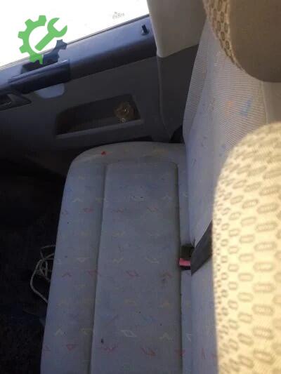 Volkswagen Transporter Sağ Ön Koltuk çıkma parça