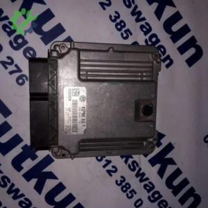 VW TRANSPORTER T5 1.9 TDI MOTOR 2004-2010 MODEL MOTOR BEYNİ 038906016T