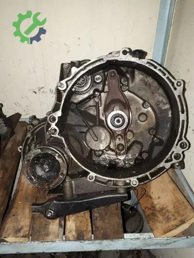 Skoda Fabia Şanzıman çıkma parça
