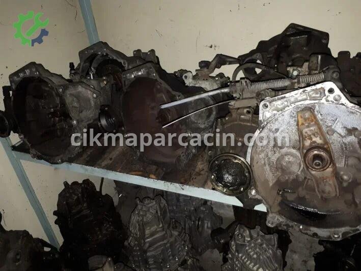 Volkswagen Bora Şanzıman çıkma parça