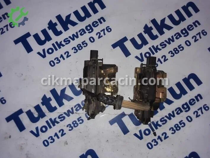 Volkswagen Jetta Sağ Ön Kapı Kilidi çıkma parça
