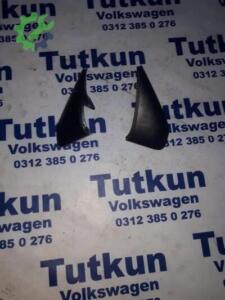 VW TRANSPORTER T5 AYNA MUSKASI -AYNA DİBİ ÜÇGEN PLASTİĞİ