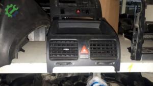 VW JETTA 2005-2010 GÖĞÜS ÜFLEME IZGARASI