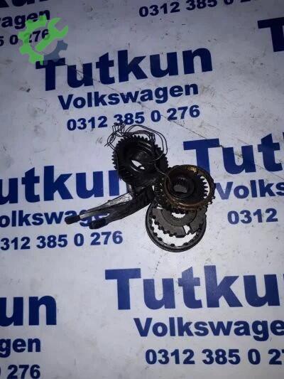 Renault Clio Vites çıkma parça