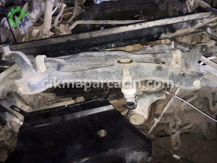 Volkswagen Caddy Travers çıkma parça