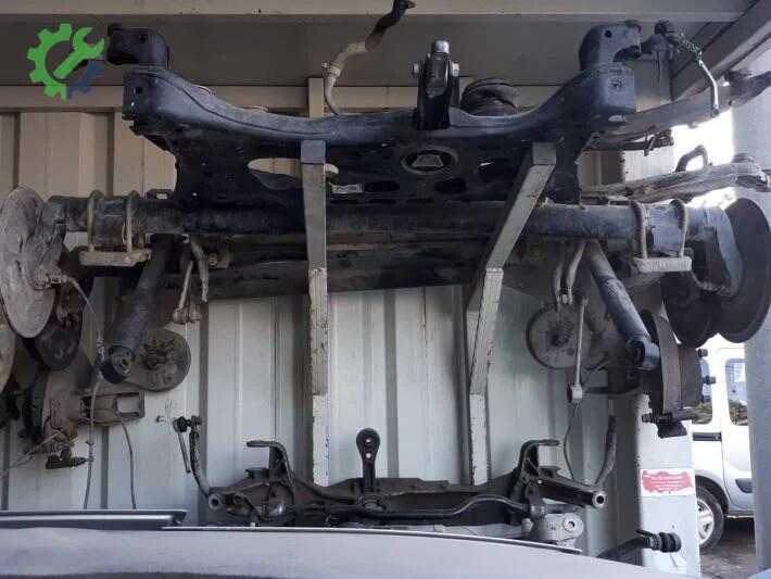 Volkswagen Jetta Salıncak (Alt Tabla) çıkma parça