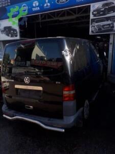 VW TRANSPORTER SİYAH RENK BAGAJ KAPAĞI